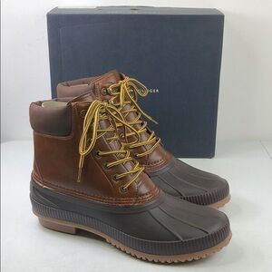 TOMMY Hilfiger Collins 2 Brown Duck Boots